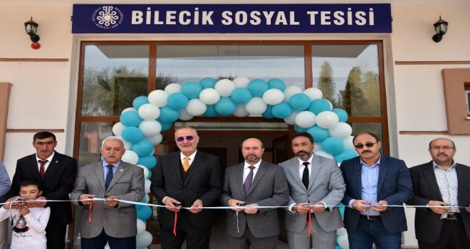 Selçukluda Açılışlar Sürüyor