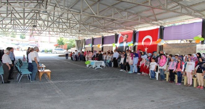 Şaphanede Yaz Kuran Kursları Düzenlenen Törenle Sona Erdi