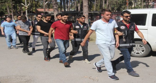 Polis Ve Askeri Okullardan Atılan Fetöcülere Operasyon