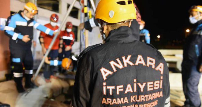 ANKARA İTFAİYESİ MARMARA DEPREMİNİ UNUTMADI