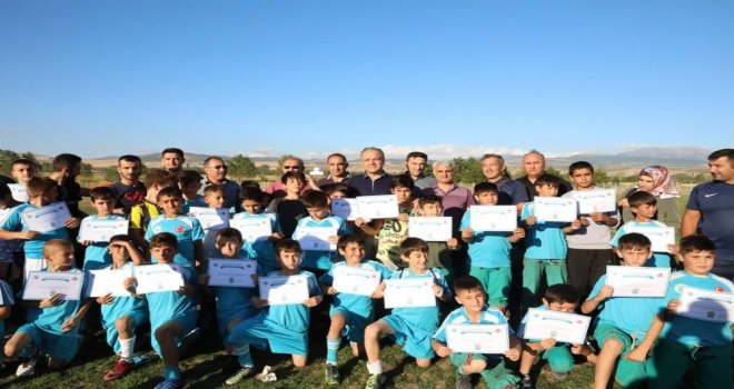 Belediye Suluovalı Çocukları Tatilde Sporla Buluşturdu