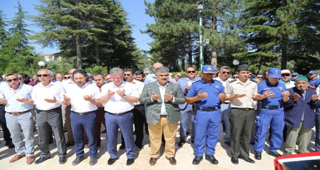 Ereğlide Şehitler Mezarları Başında Anıldı