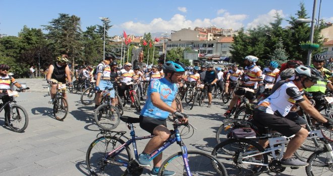 Festa 2200 Festivalinin Bisikletçileri Sultan Sazlığında Pedal Çevirdi