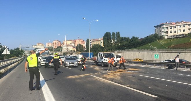 Tem Otoyolunda Zincirleme Trafik Kazası