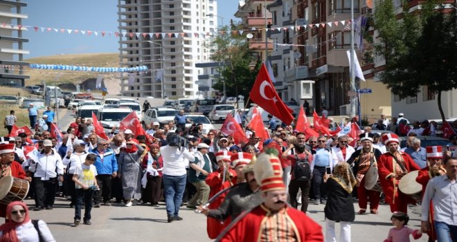 Ankarada Dedeler Ve Nenelerden 12. Bahar Yürüyüşü