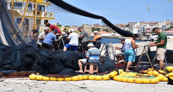 Karadenizli Balıkçılar Orkinos Avından Döndü