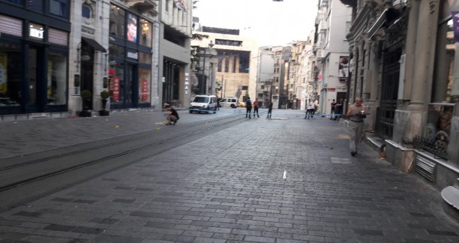 İstiklal Caddesinde Silahlı Kavga: 1 Yaralı