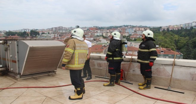 Avmde Yangın Paniği