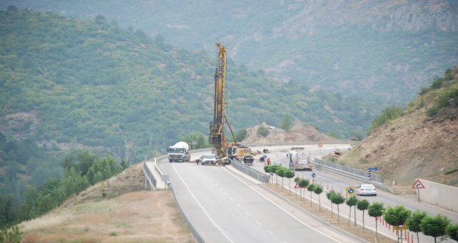 Tokat Çevre Yolunda Heyelan Riskine Karşı Çalışma Başlatıldı