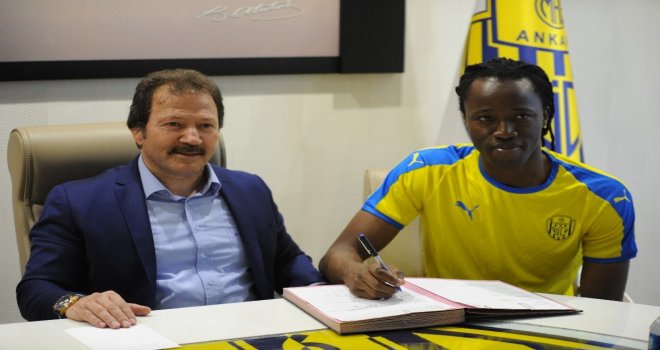 Ankaragücü, Malagalı Futbolcu Bakary Koneyi Renklerine Bağladı