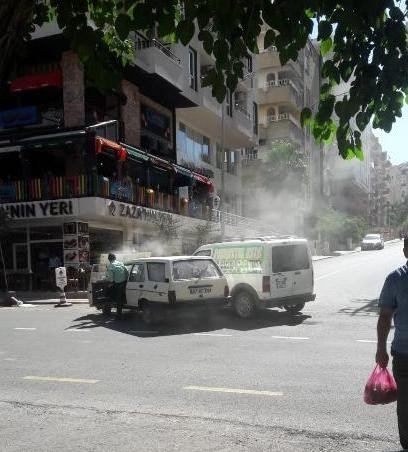 İki Haftada Aynı Bölgede Meydana Gelen 4 Kaza Esnafı Tedirgin Etti