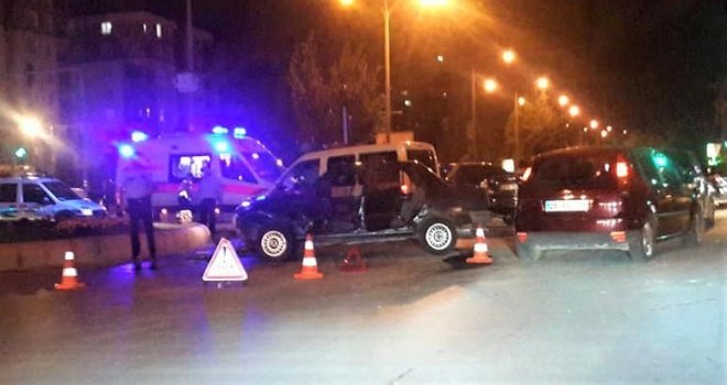 Eskişehirde Trafik Kazası; 5 Yaralı