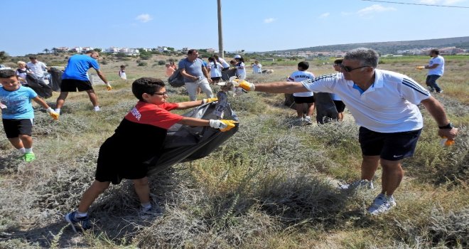 Çeşmeli Küçük Sporculardan Doğamızı Kirletmeyin Uyarısı