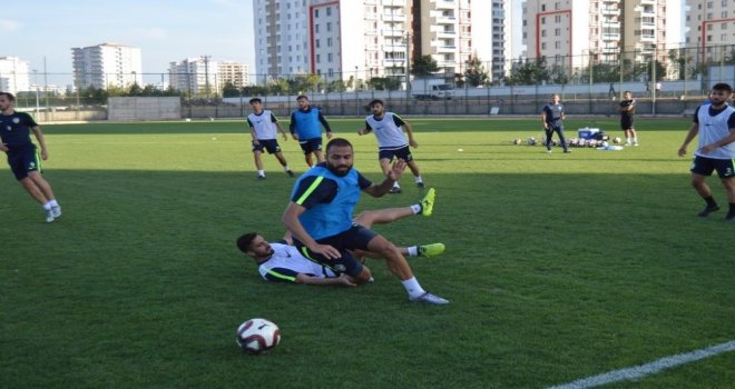 Amed Sportifde Manisaspor Hazırlıkları