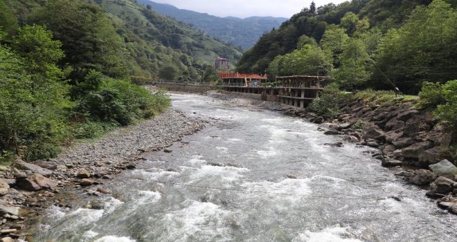 Dere Yatağına Yaptı Ama Ruhsatlı