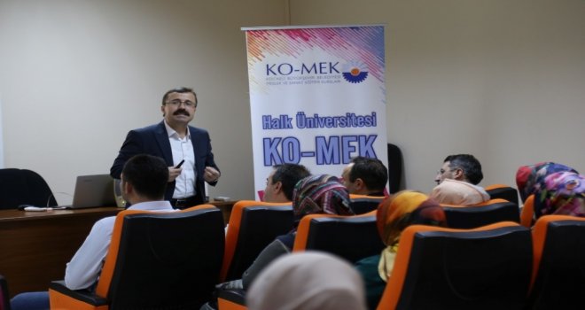 Komekte Çocukları Anlama Semineri