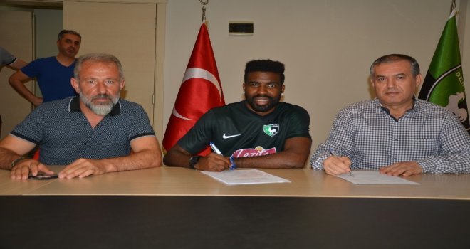 Mbamba, Denizlispor İle Sözleşme İmzaladı