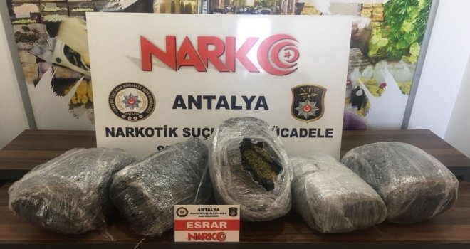 Antalyada Uyuşturucu Operasyonu: 3 Kişi Tutuklandı