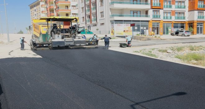 Battalgazide Asfalt Çalışması Yapılıyor