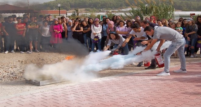 Kumluca Sağlık Bilimleri Fakültesinde Yangın Tatbikatı