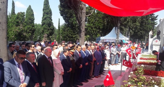 15 Temmuz Şehitliğinde Anma Töreni Düzenlendi