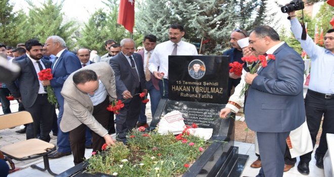 Kırıkkalede 15 Temmuz Etkinlikleri Şehitlik Ziyaretiyle Başladı