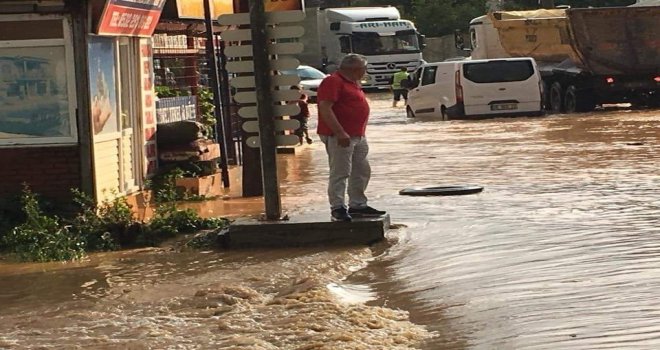 Kocaelide Sağanak Yağmur Sonrası Sel