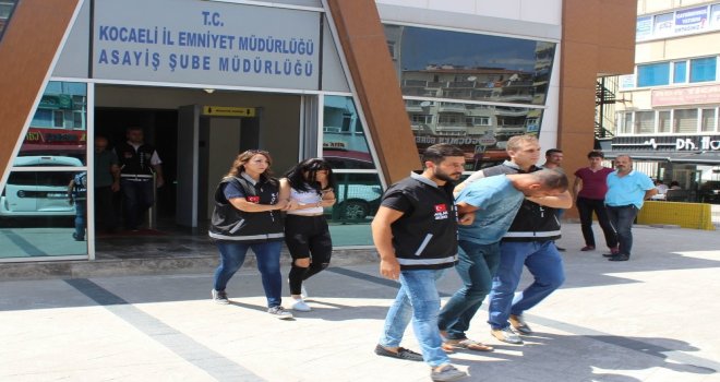 Vatandaşların İhbarı Fuhuş Çetesini Ele Verdi: 3 Gözaltı