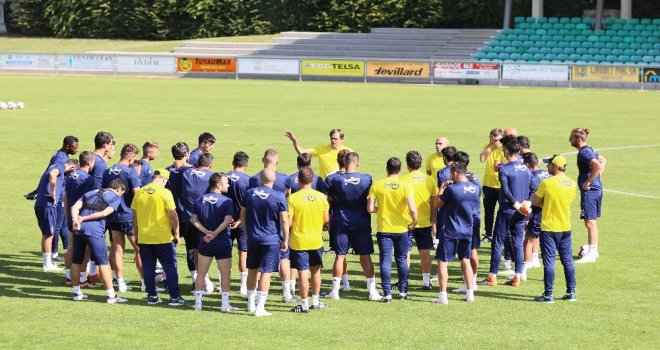 Fenerbahçede Hazırlıklar Sürüyor