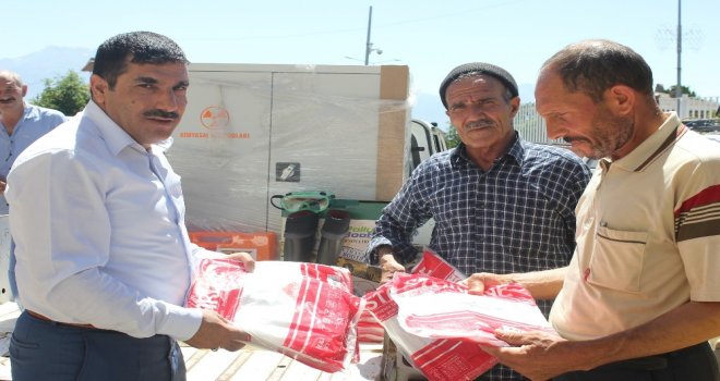 İyi Tarım Uygulaması Yapan Üreticilere Koruyucu Malzeme Verildi