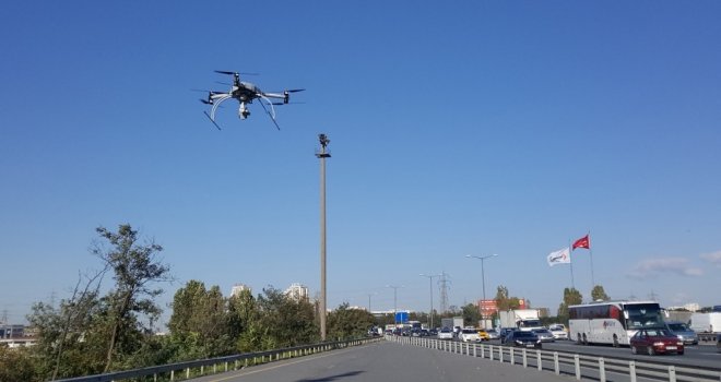 İstanbul Polisinden Şehirlerarası Yollarda Drone İle Uygulama