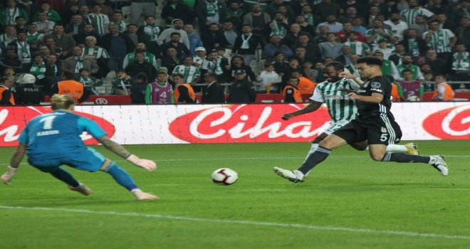 Spor Toto Süper Lig: Atiker Konyaspor: 2 - Beşiktaş: 2 (Maç Sonucu)