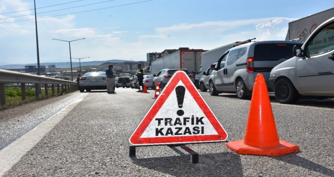 Kocaelide Son Bir Yılda Trafik Kazalarında 58 Kişi Ödlü, 7 Bin 69 Kişi Yaralandı