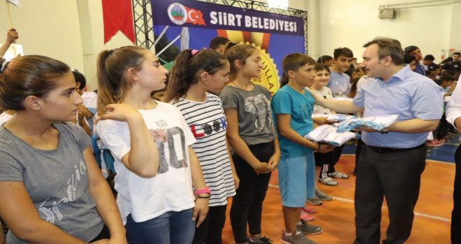 Siirtte 3 Bin 400 Sporcuya Forma Dağıtıldı