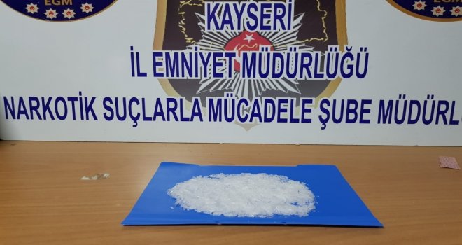 Uyuşturucu Madde Ticareti Yapan Şahıslar Yakalandı