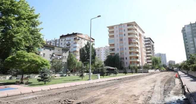 Çolakbayrakdar, Mahallelerimizi Çağa Uygun Bir Şekilde Yeniliyoruz