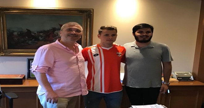 Adanasporda  İki Transfer Birden