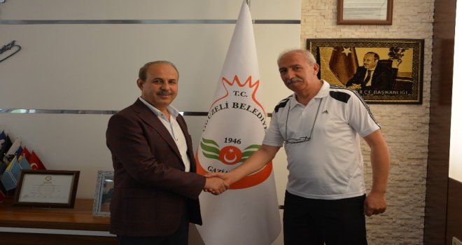 Oğuzeli Belediyespor Mehmet Necmi Karaoğlana Emanet