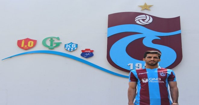 Trabzonspor, İranlı Milli Futbolcu Vahid Amiri İle Sözleşme İmzaladı