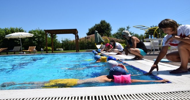 Kartepe Belediyesi Yaz Spor Okulları Faaliyetlere Başladı