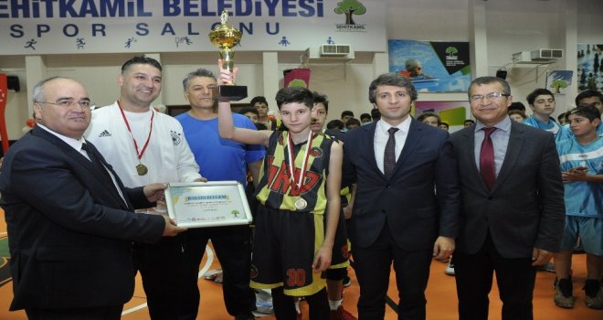 Basketbol Cumhuriyet Kupası Gaziantep Kolej Vakfının