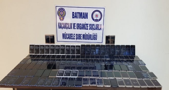 Batmanda 135 Adet Kaçak Akıllı Telefon Ele Geçirildi