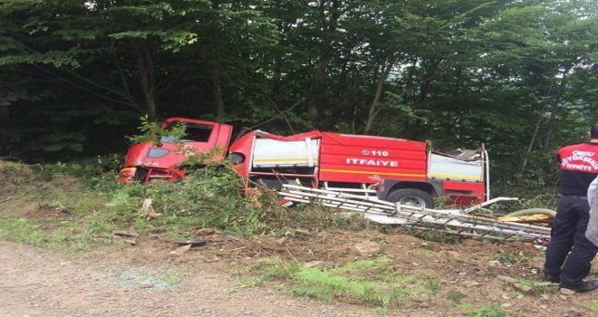 Yangına Giden İtfaiye Aracı Kaza Yaptı: 3 Yaralı